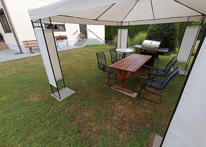 Апартаменты Grosse Im Rosental Ideal Fuer 4 Bis 6 Personen Mit Balkon Und Garten *